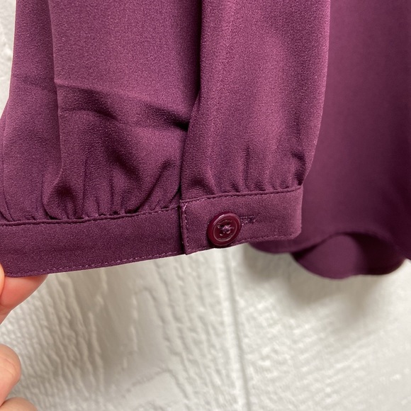 Blouse - Picture 2 of 5